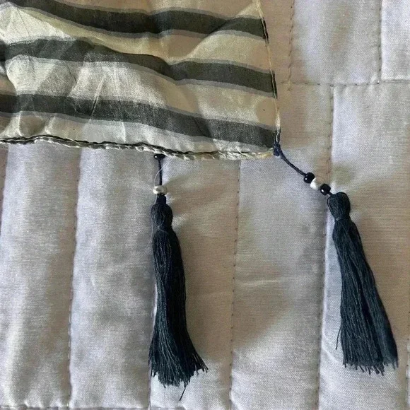 Blue And White Scarf W/tassels, Butterfly, Birds, Soft, Lightweight - Picture 4 of 4